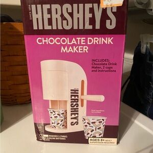Hershey's Chocolate Drink Maker - White